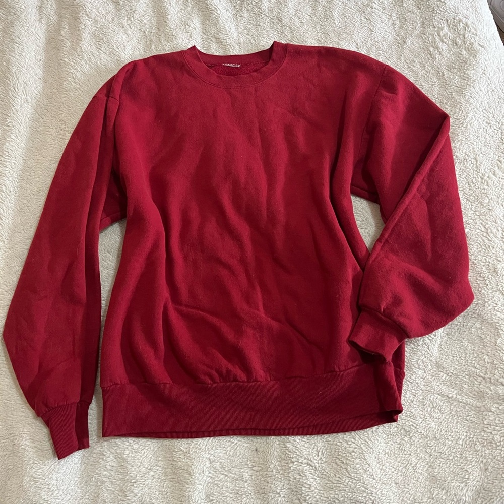 Classic Red Crewneck Sweatshirt - Cozy Oversized Basic